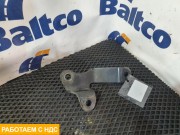 Кронштейн крепления переднего стабилизатора левый